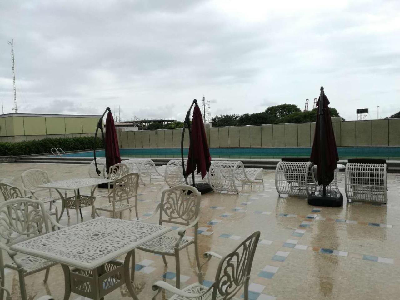 Hotel Kaloum Conakry Ngoại thất bức ảnh