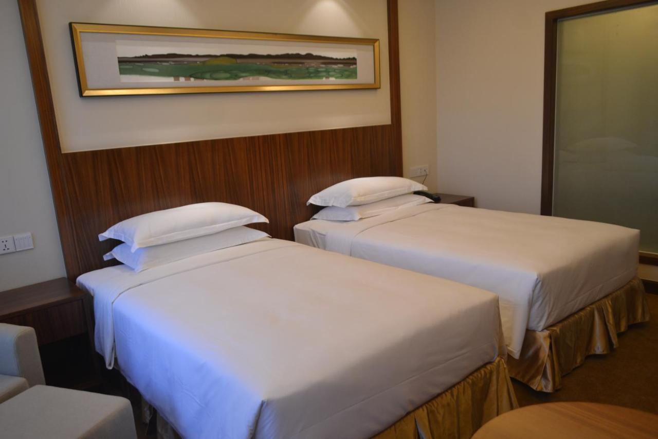 Hotel Kaloum Conakry Ngoại thất bức ảnh