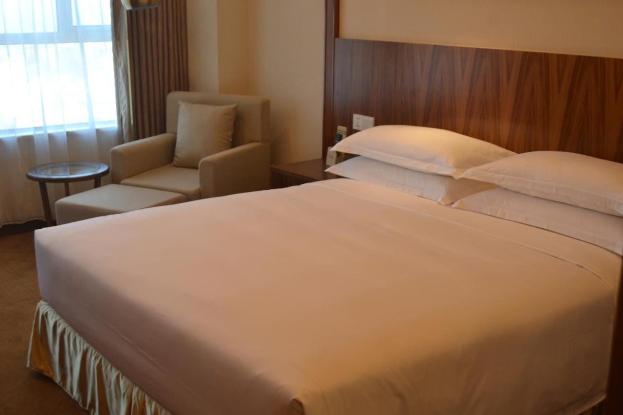 Hotel Kaloum Conakry Ngoại thất bức ảnh