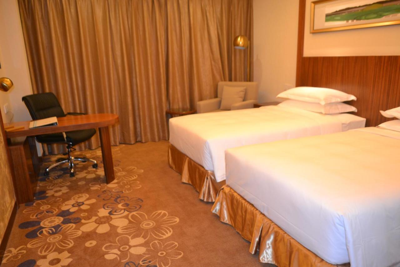 Hotel Kaloum Conakry Ngoại thất bức ảnh